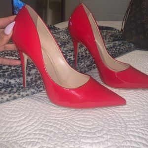 Saks Fifth Avenue Red paten leather pumps